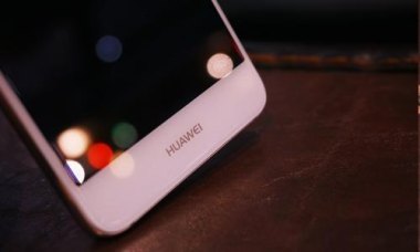 华为手机声卡怎么插 华为手机声卡怎么插