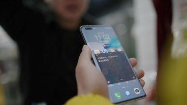 华为手机dynamix怎么下载