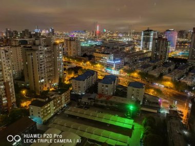 华为手机夜景城市怎么