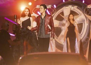 向佐像偷穿郭碧婷高跟鞋10年了