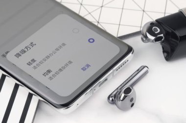 口红手机华为怎么用