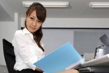 女子应聘被要求视频看腿 公司回应