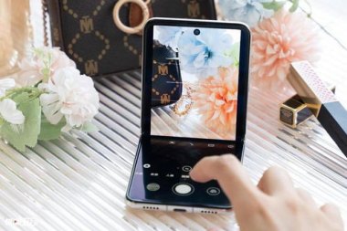 华为pocket手机怎么关机