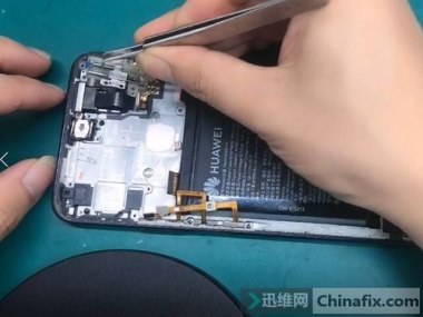华为honor手机怎么拆卸 华为honor手机怎么拆卸
