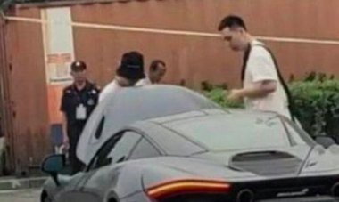 杨少华出殡场面盛大 百辆豪车送行