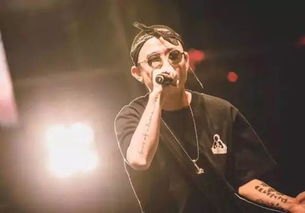 GAI有一种裸辞的疯感