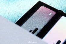 手机壳华为怎么戴
