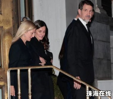 冯巩缺席杨少华葬礼引争议