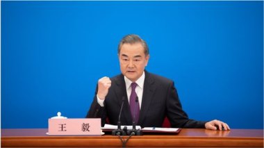 王毅：南海问题上有个国家格格不入