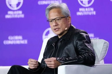 黄仁勋：将向中国市场销售H20芯片