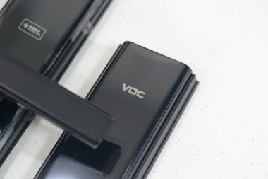 华为门锁怎么重启手机