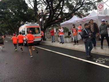 暴走团阻挡消防车不只是素养问题