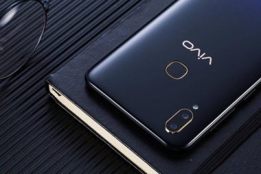 小米怎么查华为手机