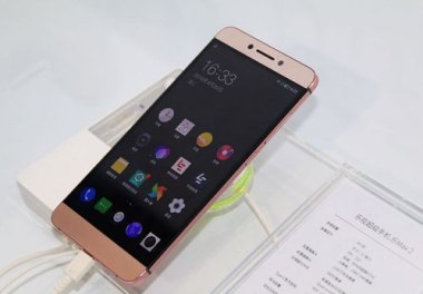 华为手机拥抱怎么用