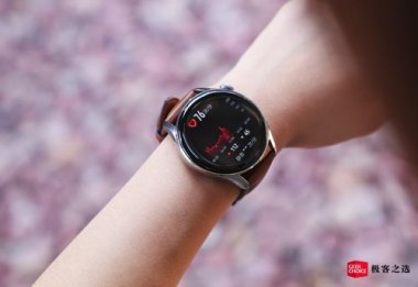 华为手机怎么安装watch