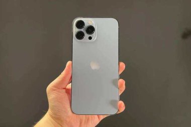 怎么抠鼻子华为手机