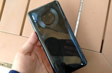 华为手机自拍怎么不倒