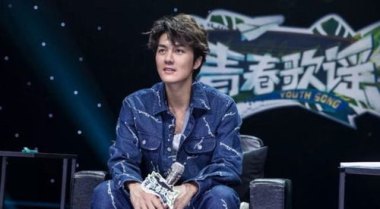 吴克群活成了“吴克穷”