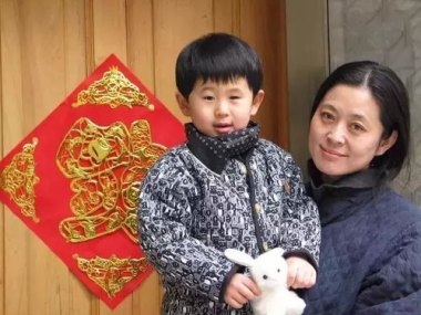 王琳给儿子打电话情绪失控 倪萍哭了