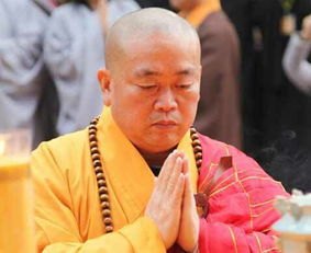释永信与多名女性有染并有私生子