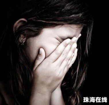 罗大美妹妹和妈妈患有重度抑郁