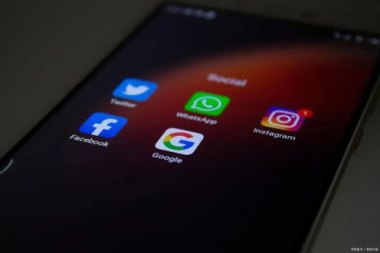 华为手机怎么变成彩屏