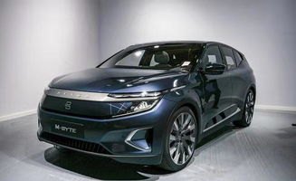 理想i8纯电SUV定价与配置引发争议
