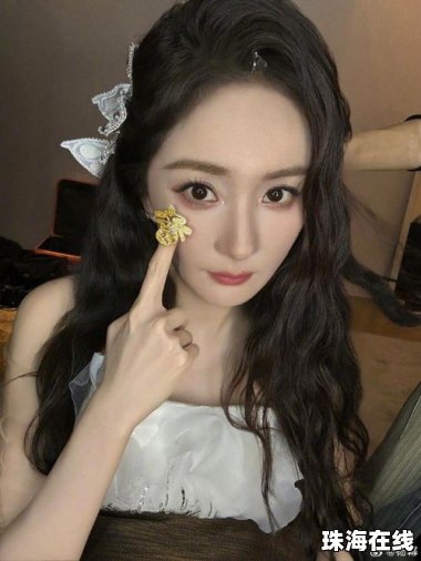 杨幂15年前的博文火了