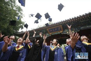 学子考上清华 村里请英歌队隆重庆祝