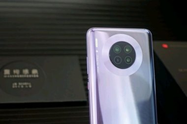 华为手机怎么铐电影