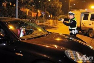 逆行插队车被交警逼退1公里