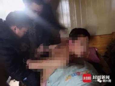 女子称在洗浴店女浴区内撞见男子