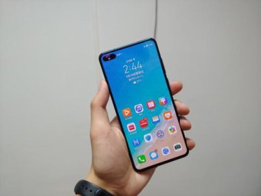 华为手机怎么通电 华为手机怎么通电