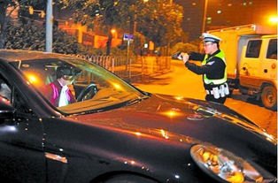 中国女子在柬被绑 宪兵2枪逼停车辆