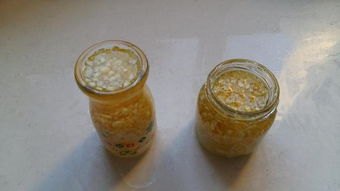 柠檬泡水真能补维C吗