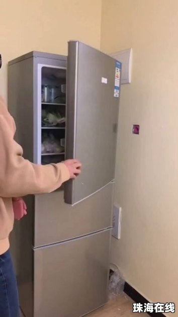 华为手机多的桌面怎么关