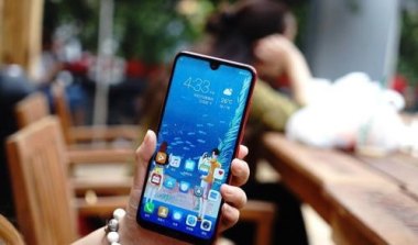 华为8x手机怎么翻译