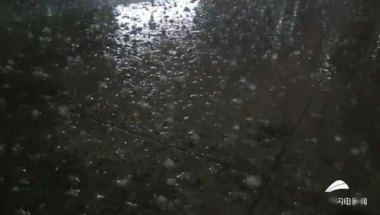 近40℃高温的杭州突降冰雹