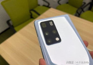华为折叠推拉手机怎么用