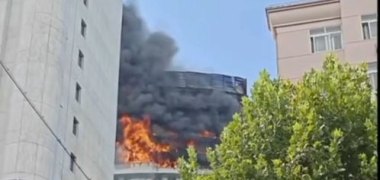 江西上饶一医院住院楼起火