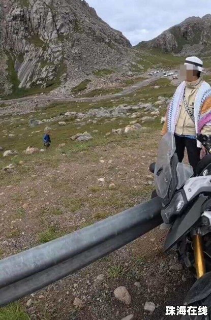 大妈弄翻20万摩托赔1千后拉黑车主